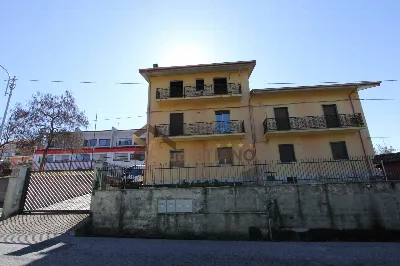Appartamento in vendita a Cosenza, Donnici... - foto 2
