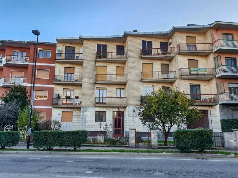 Appartamento in vendita a Leinì - foto 1