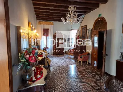 Appartamento in vendita a Venezia, Guglie,... - foto 1
