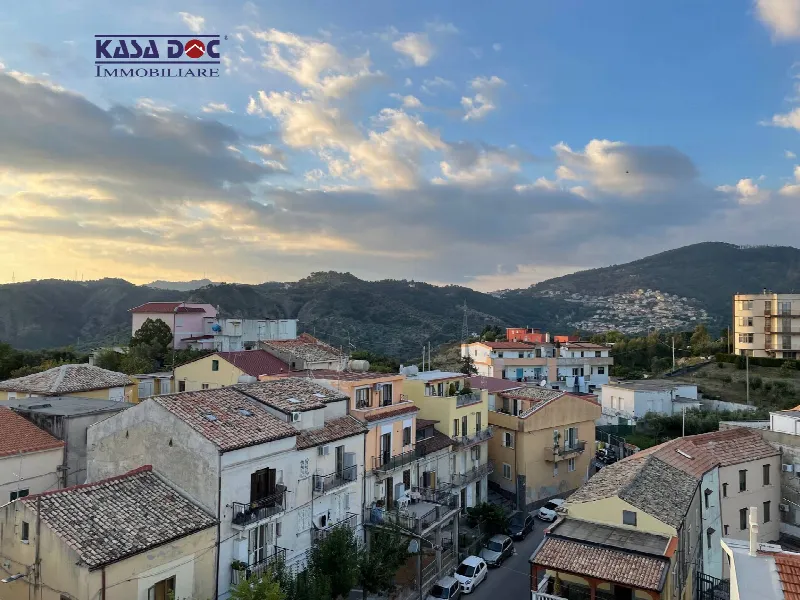 Appartamento in vendita a Catanzaro, Siano, Pontegrande, Sant'elia - foto 1