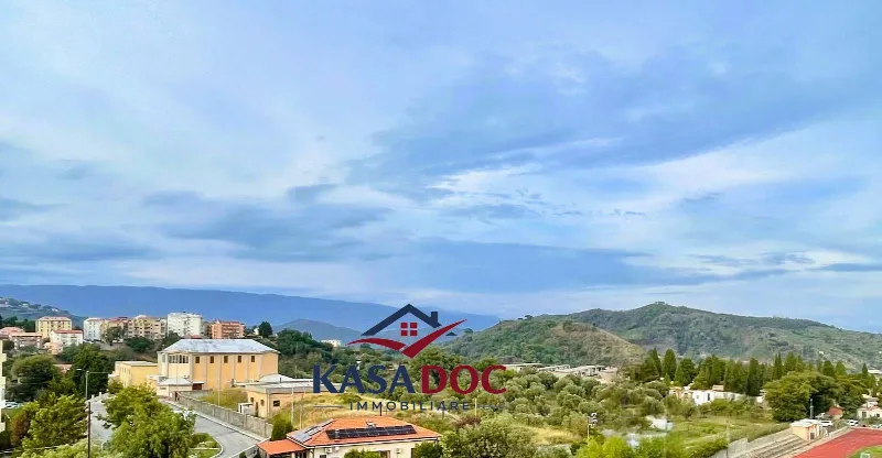 Appartamento in vendita a Catanzaro, Centro Storico, San Leonardo, Stadio, Pontepiccolo - foto 1