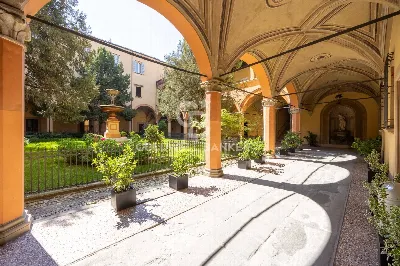 Appartamento in vendita a Bologna, Centro - foto 2