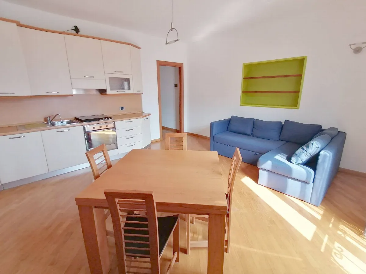 Appartamento in vendita a Lecco, Centro, Lungolago - foto 2