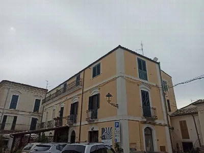 Appartamento in vendita ad Alanno - foto 1