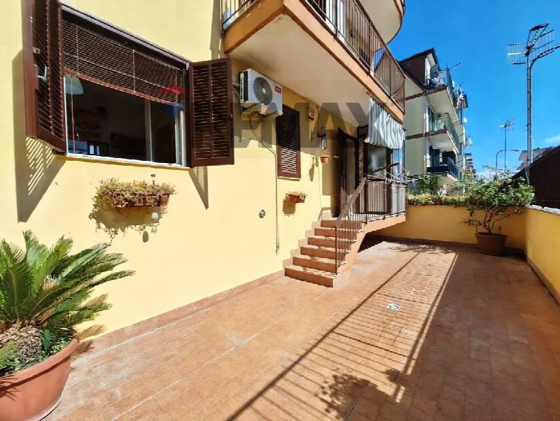 Appartamento in vendita ad Acerra - foto 1