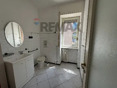 Appartamento in vendita a Varese, Centro, ... - foto 10
