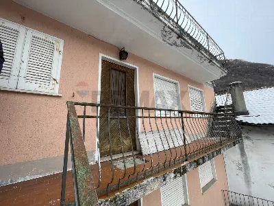 Appartamento in vendita a Gurro - foto 1