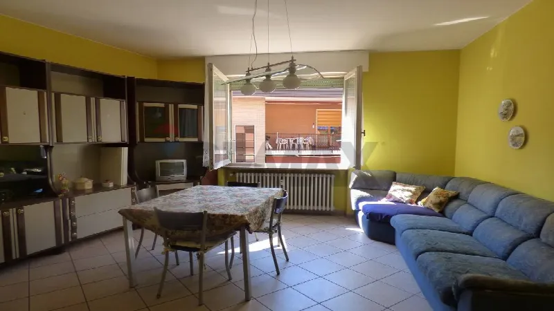 Appartamento in vendita a Laveno-Mombello - foto 1
