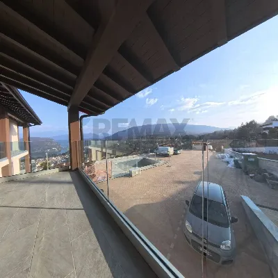 Appartamento in vendita a Cadegliano-Vicon... - foto 4