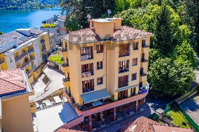 Appartamento in vendita a Lavena Ponte Tre... - foto 1