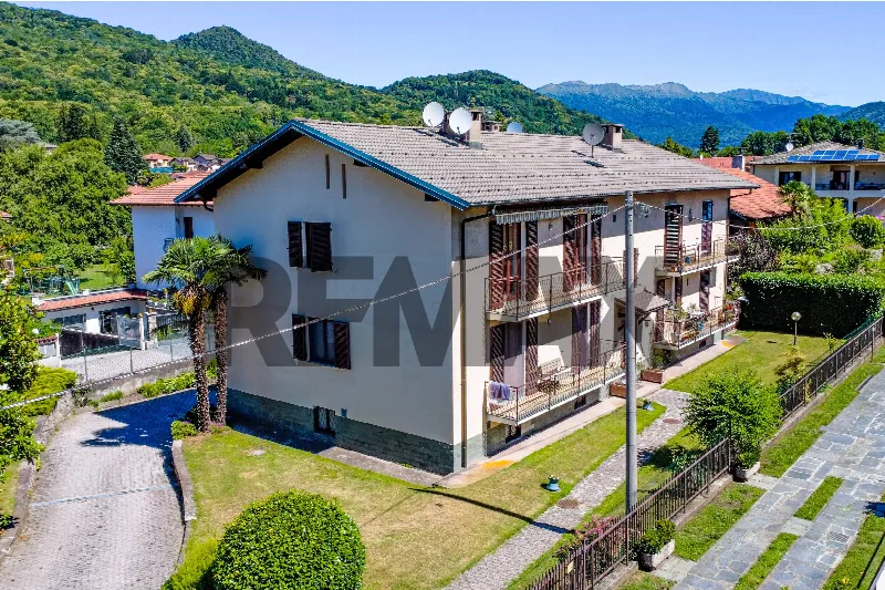 Appartamento in vendita a Marchirolo - foto 1