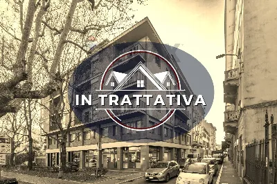 Appartamento in vendita a Varese, Centro, ... - foto 1