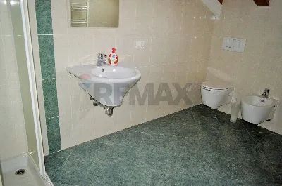 Appartamento in vendita a Varese, Centro, ... - foto 9