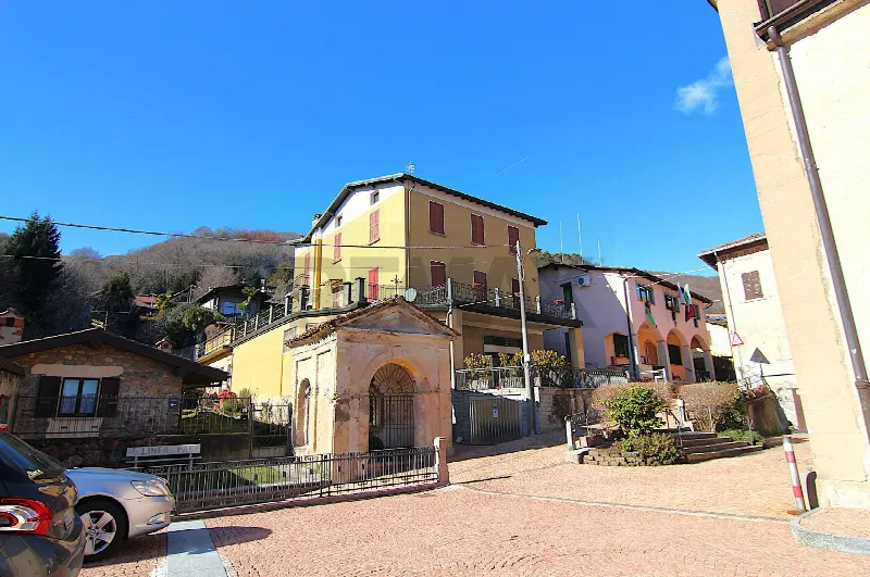 Appartamento in vendita a Cuasso al Monte - foto 1