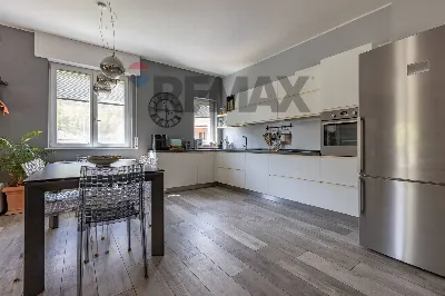 Appartamento in vendita a Porto Ceresio - foto 6