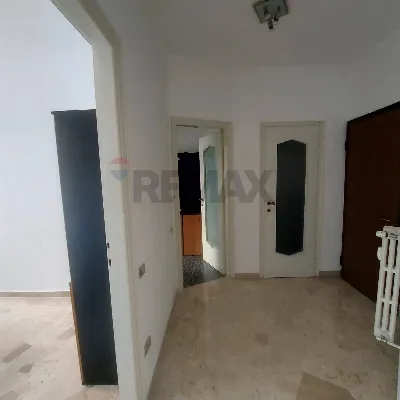 Appartamento in vendita a Varese, Centro, ... - foto 5