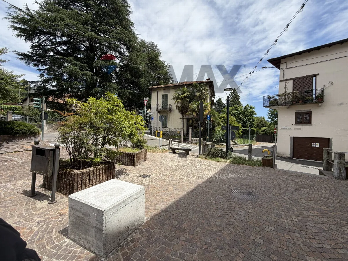 Appartamento in vendita a Barasso - foto 4