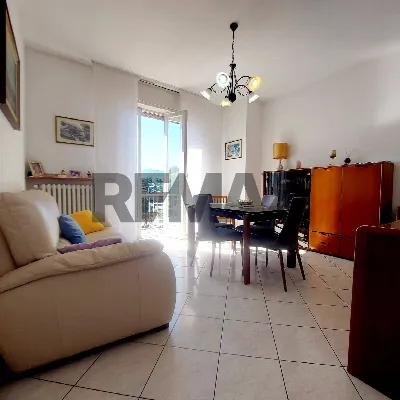 Appartamento in vendita a Varese, Giubiano... - foto 5