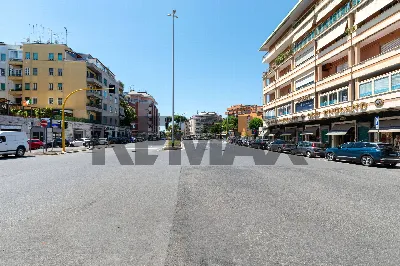 Appartamento in vendita a Roma, Gregorio v... - foto 2
