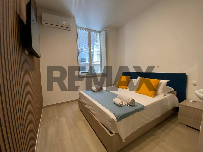 Appartamento in vendita a Napoli, Centro - foto 1