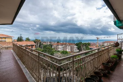 Appartamento in vendita a Tremestieri Etne... - foto 2