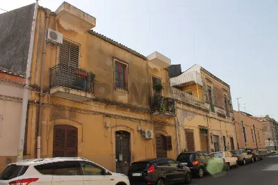 Appartamento in vendita a Catania, Rapisar... - foto 1