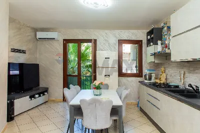 Appartamento in vendita a Motta Sant'Anast... - foto 1
