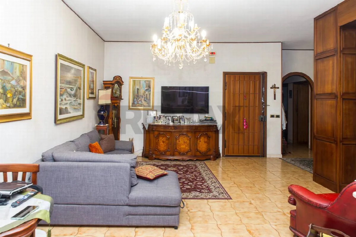 Appartamento in vendita a San Giovanni la Punta - foto 2