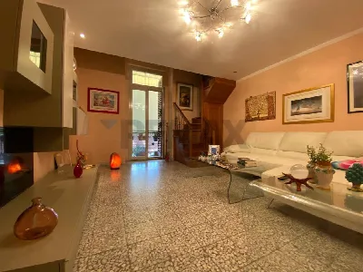 Appartamento in vendita a Catania, Barrier... - foto 4