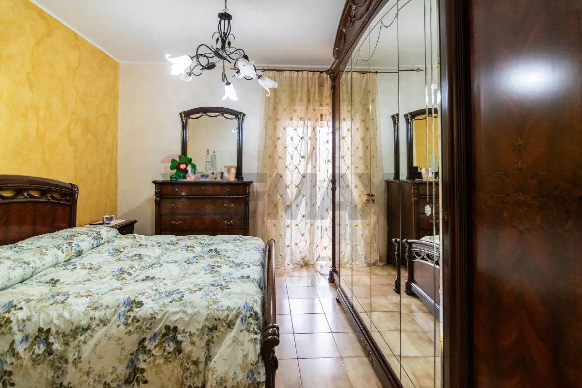 Appartamento in vendita ad Aci Sant'Antonio - foto 4