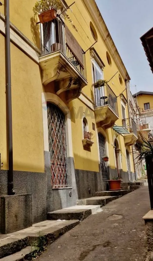 Appartamento in vendita a Catania, Centro Storico, Porto - foto 2