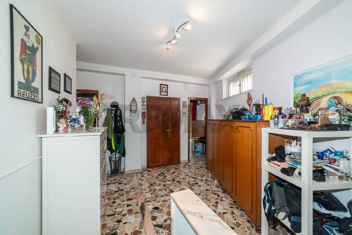 Appartamento in vendita ad Aci Sant'Antonio - foto 4