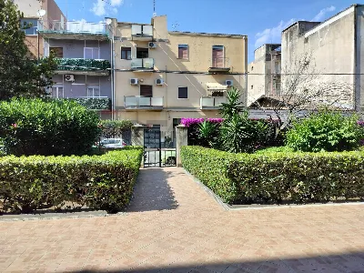 Appartamento in vendita a Catania, Rapisar... - foto 2