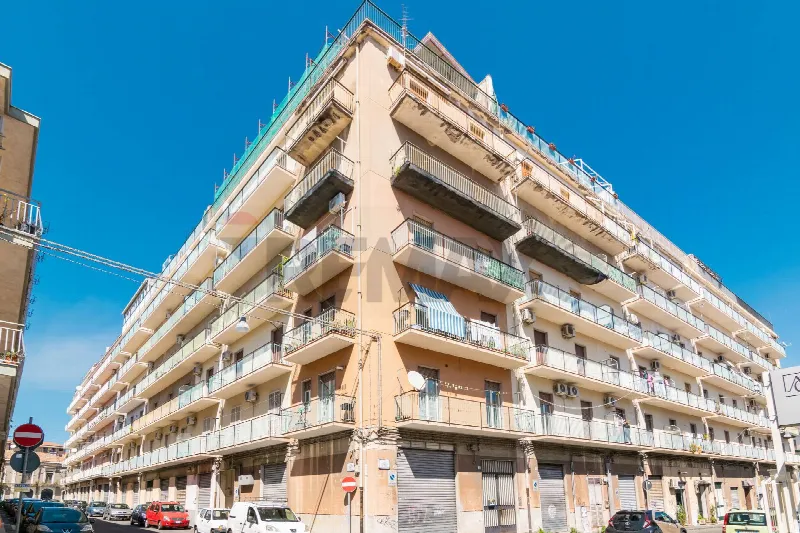 Appartamento in vendita ad Acireale - foto 1