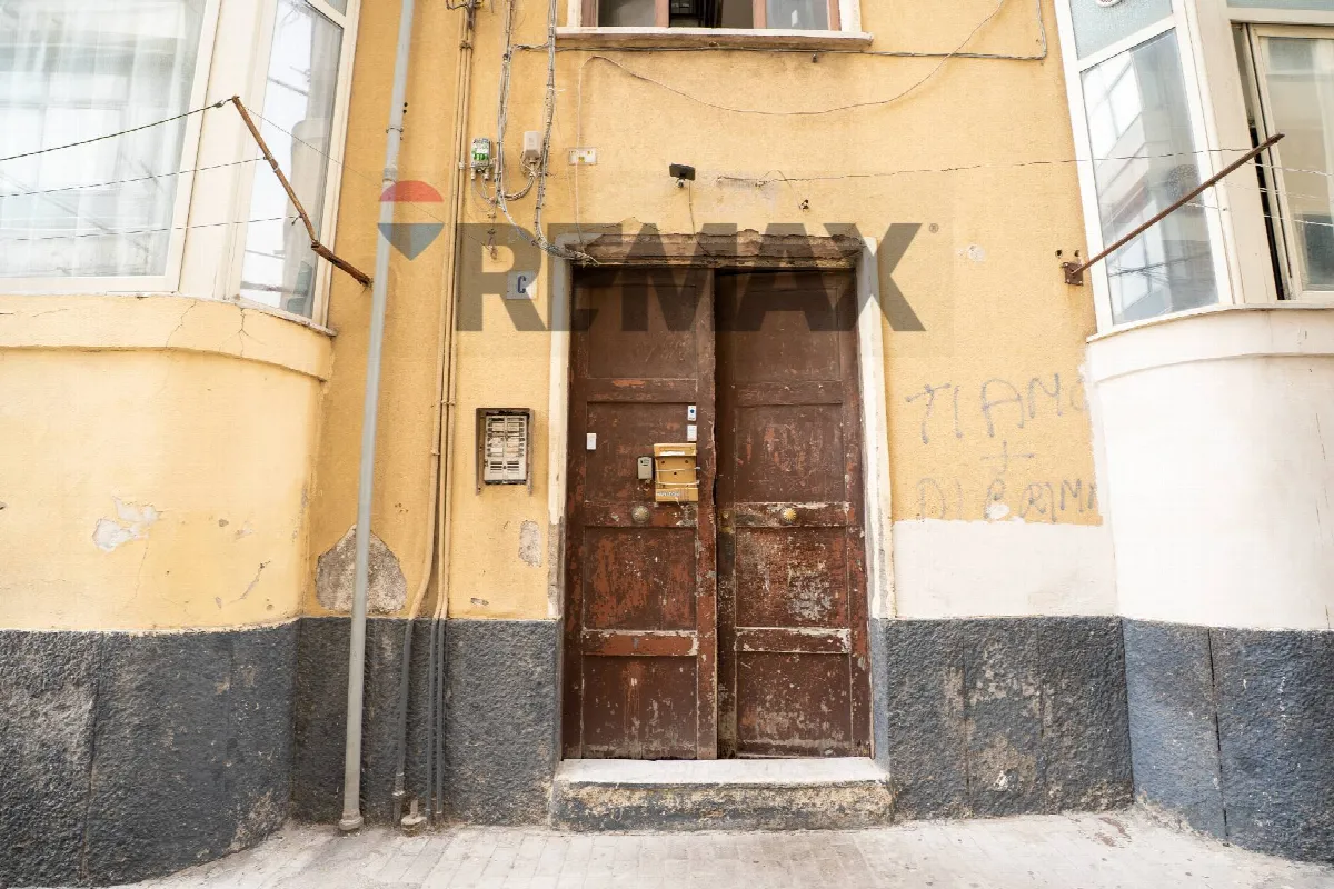Appartamento in vendita a Catania, Centro Storico, Porto - foto 2