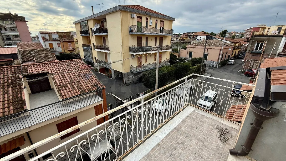 Appartamento in vendita a Catania, Barriera, Nuovalucello, Gioeni - foto 2