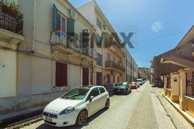 Appartamento in vendita a Villafranca Tirr... - foto 1