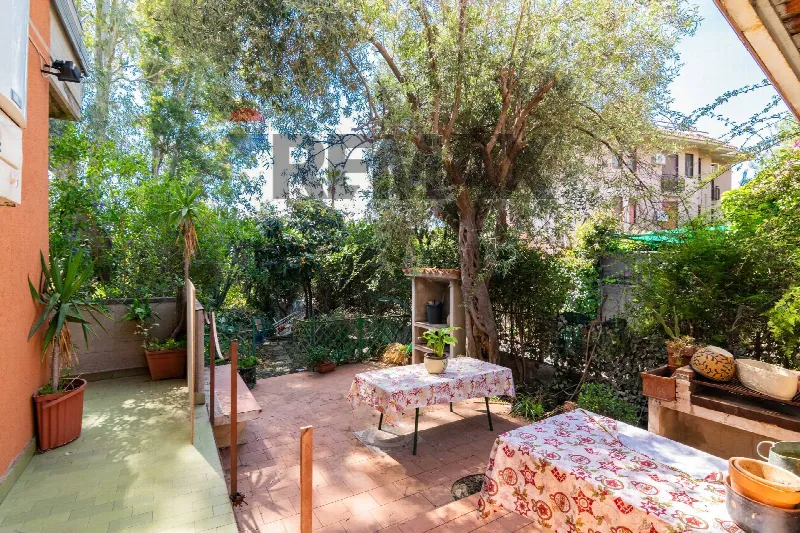 Appartamento in vendita ad Aci Castello - foto 1