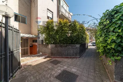 Appartamento in vendita a Gravina di Catan... - foto 1