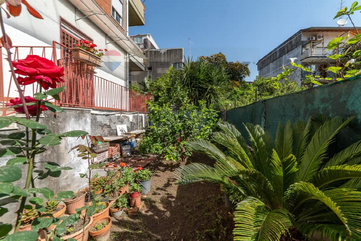 Appartamento in vendita ad Aci Catena - foto 5