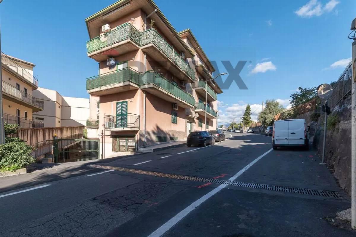 Appartamento in vendita a Camporotondo Etneo - foto 3