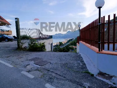 Appartamento a Letojanni