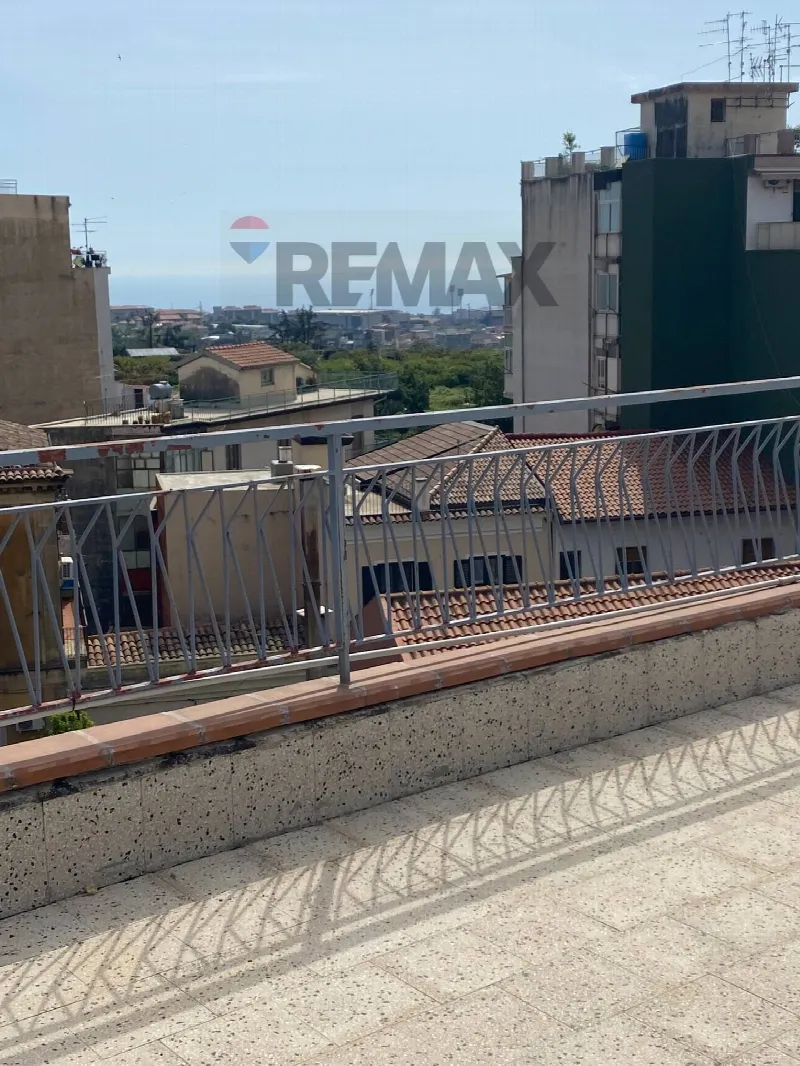 Appartamento in vendita ad Aci Catena - foto 1