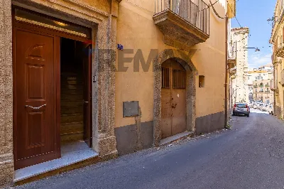 Appartamento in vendita a Caltagirone - foto 1