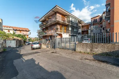 Appartamento in vendita a Aci Catena - foto 1