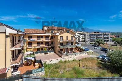 Attico in vendita a Motta Sant'Anastasia - foto 2