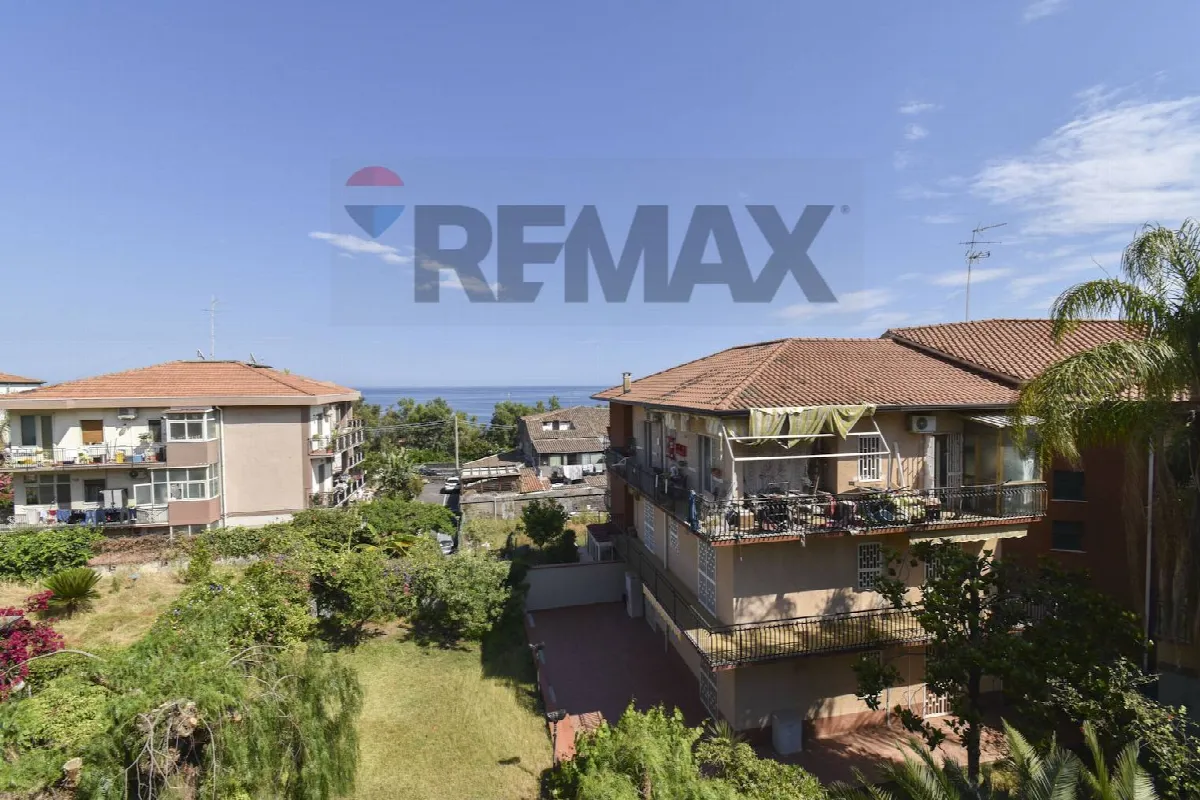 Appartamento in vendita ad Aci Castello - foto 3