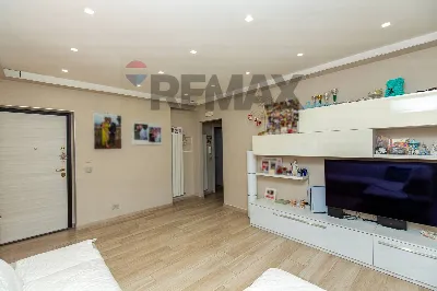 Appartamento in vendita a Tremestieri Etne... - foto 1