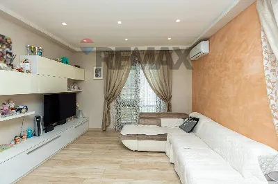Appartamento in vendita a Tremestieri Etne... - foto 2