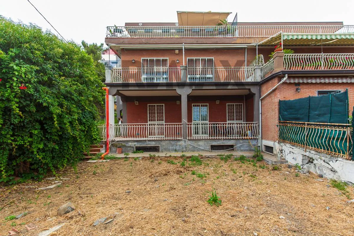 Appartamento in vendita a Aci Castello - foto 4